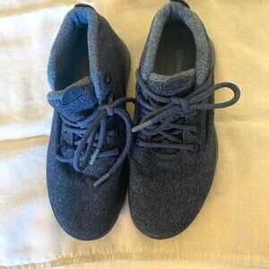 Allbirds lace up sneaker